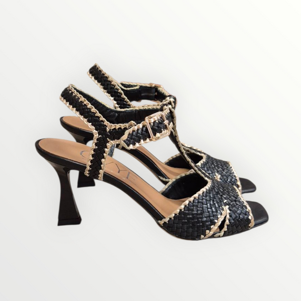 SANDALO INTRECCIATO - OVYE'