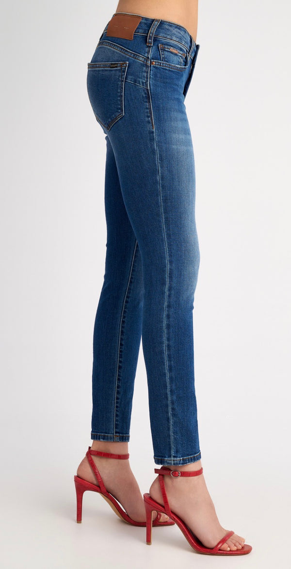 JEANS SANDRA - STAFF GALLERY
