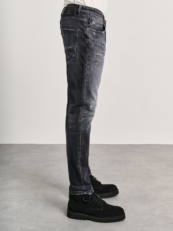 JEANS NOLLAN - STAFF GALLERY