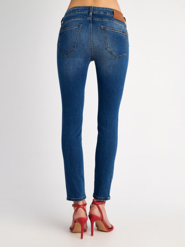 JEANS SANDRA PUSH UP - STAFF GALLERY