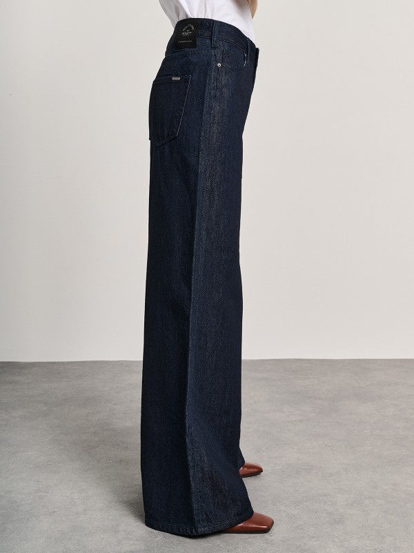 JEANS LOVELY - STAFF GALLERY