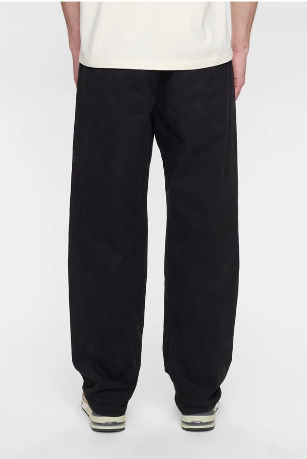 PANTALONI ELA IN COTONE CON PIEGHE AKJAN - ANERKJENDT