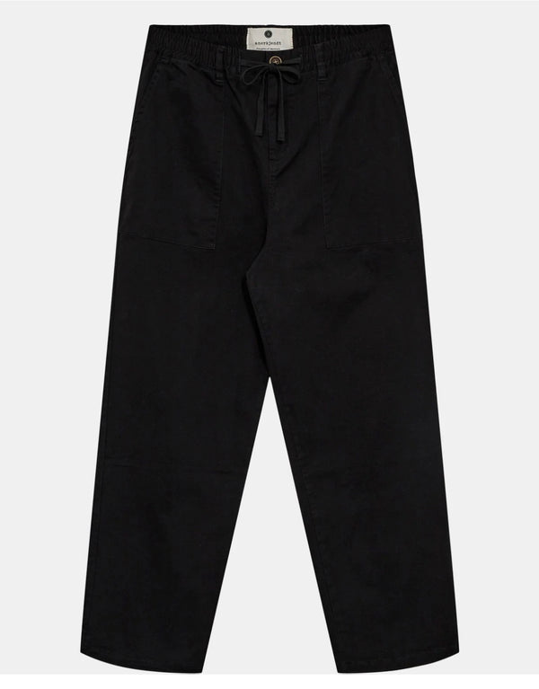 PANTALONE - ANERKJENDT