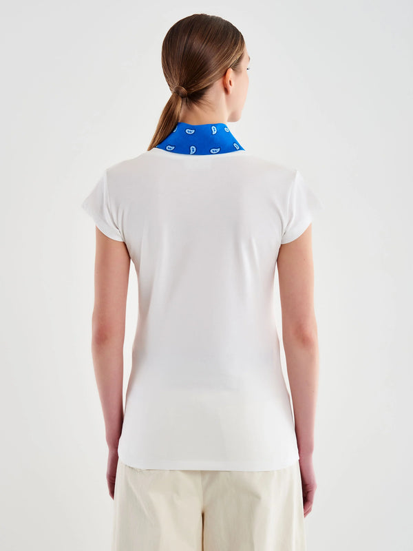 T.SHIRT CON BANDANA E SPILLA - VICOLO
