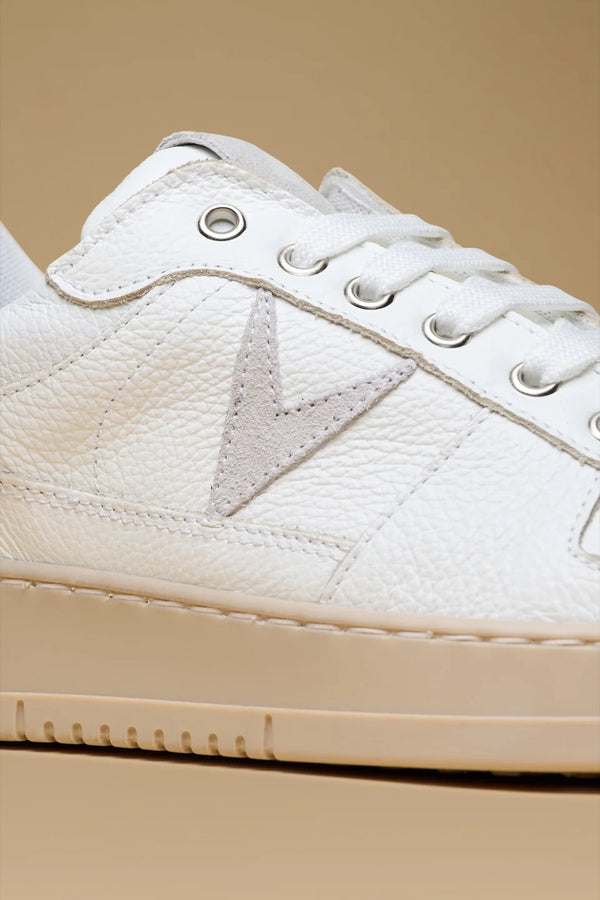 SNEAKERS - V2
