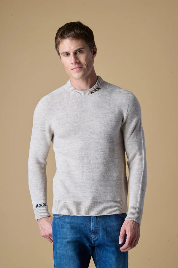 MAGLIONE CON RICAMI A X - V2