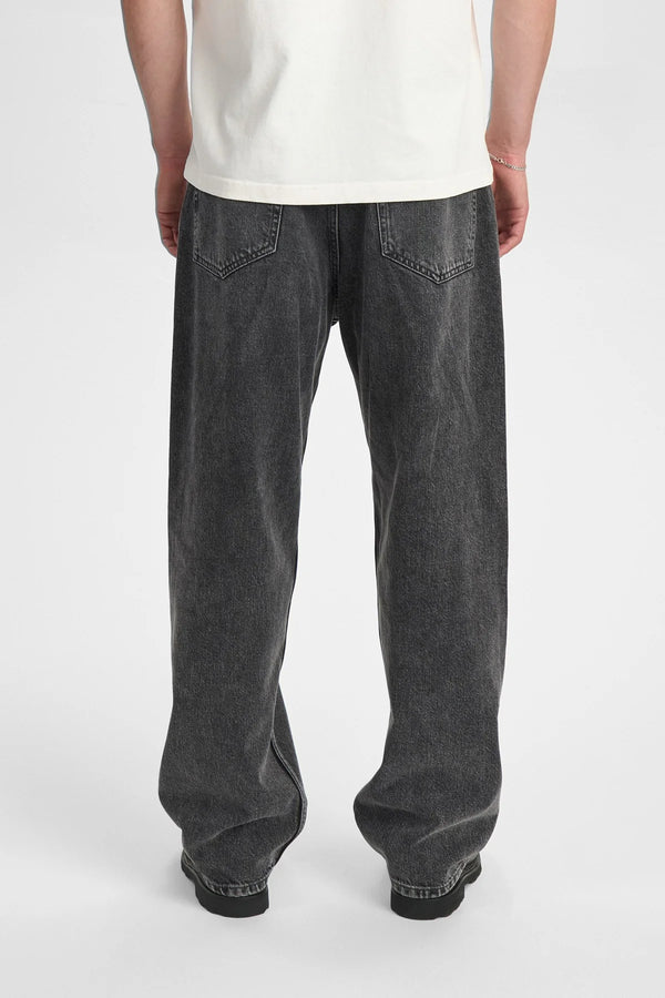 AKJAKOB JEANS LIGHT GREY - ANERKJENDT