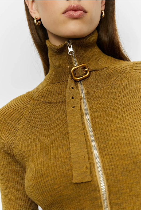 MAGLIA A COSTINE CON ZIP E CINGHIA AL COLLO - ISABELLE BLANCHE