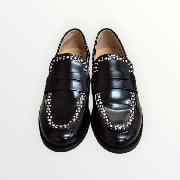 MOCASSINO IN PELLE CON BORCHIE - DIVINE FOLLIE