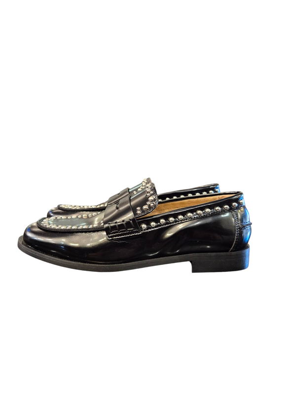 MOCASSINO IN PELLE CON BORCHIE - DIVINE FOLLIE