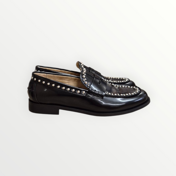 MOCASSINO IN PELLE CON BORCHIE - DIVINE FOLLIE